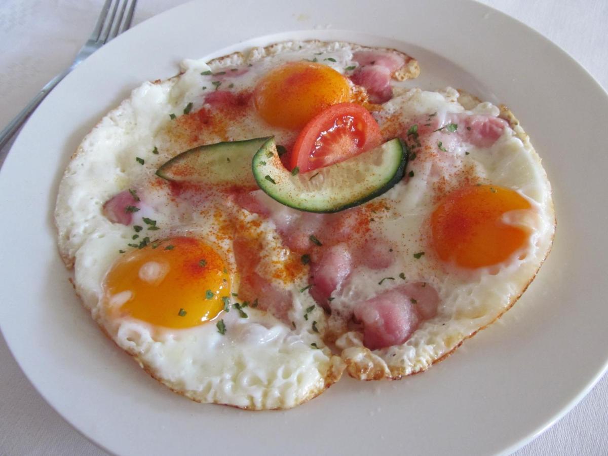 Korona Panzio Bed and Breakfast Levél Eksteriør billede